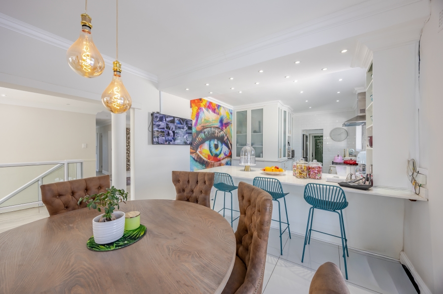 5 Bedroom Property for Sale in Milnerton Central Western Cape